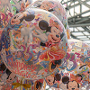 キャステル 【TDR】ディズニーの風船の値段＆種類！アトラクション持ち込み＆長持ち方法まとめ！