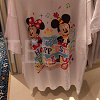 キャステル ディズニーで買えるTシャツ7選。カップル・親子・友達と！