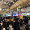 キャステル 【ディズニー】舞浜駅が混雑するのはいつ?朝夜の混雑時間帯と混雑を避ける方法を紹介!
