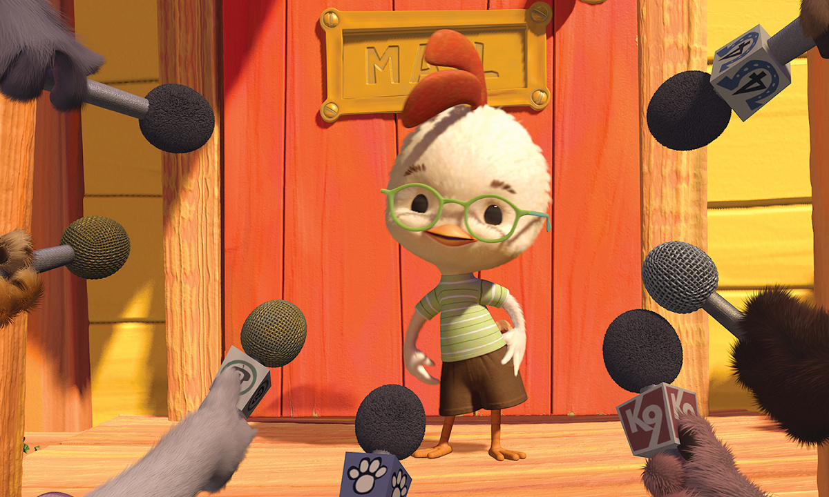 チキンリトル ディズニー映画「チキン・リトル」の1シーン| キャステル | CASTEL