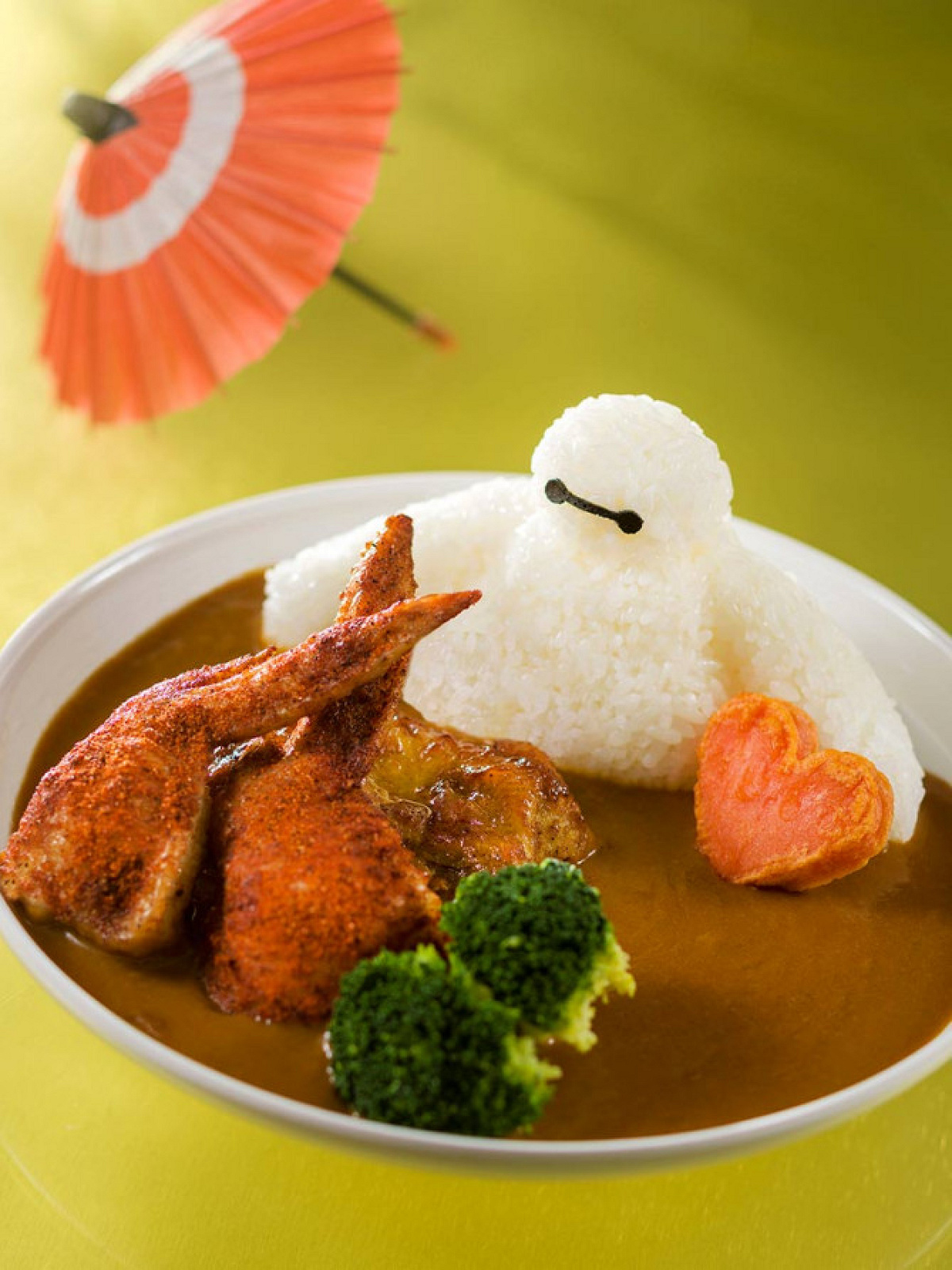 ベイマックス・カレー（スパイシー手羽先ギョウザ＆チキン