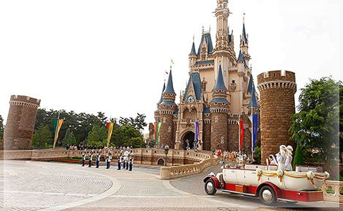 シンデレラ城を貸切| キャステル | CASTEL ディズニー情報