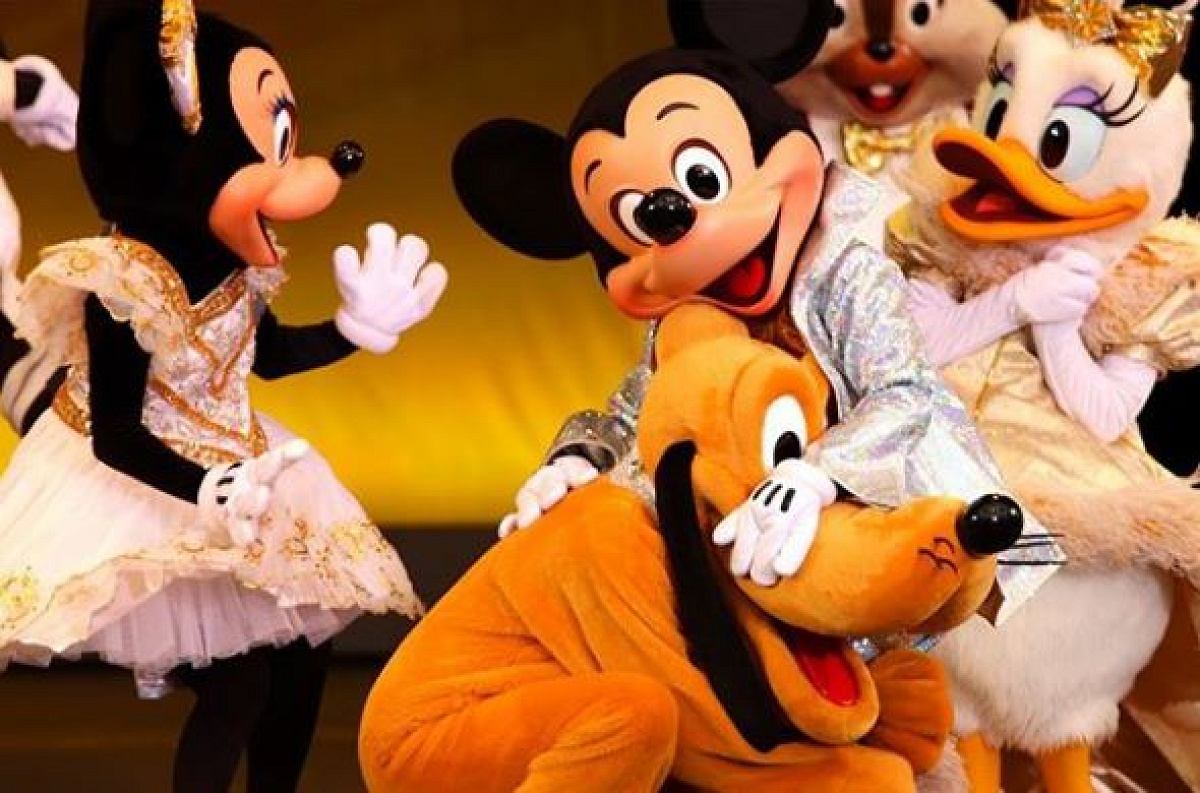 プルートとグーフィーの違い| キャステル | CASTEL ディズニー情報