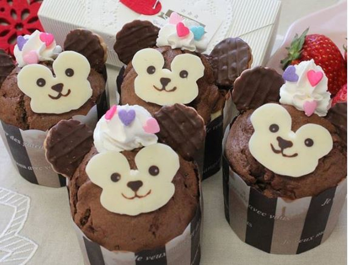 ダッフィーカップケーキ| キャステル | CASTEL ディズニー情報