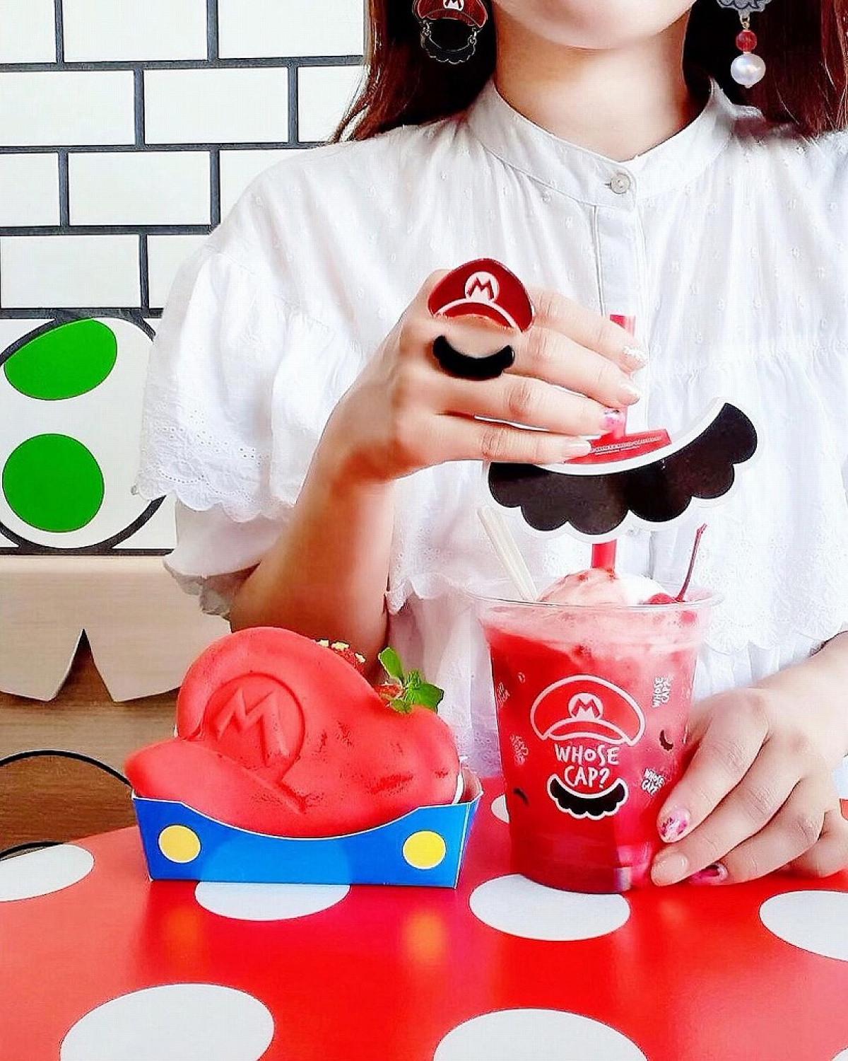 マリオコーデでキメてマリオカフェのフォトスポットへ！