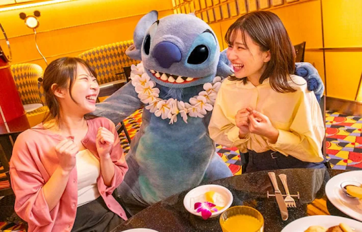 スティッチとのグリーティング