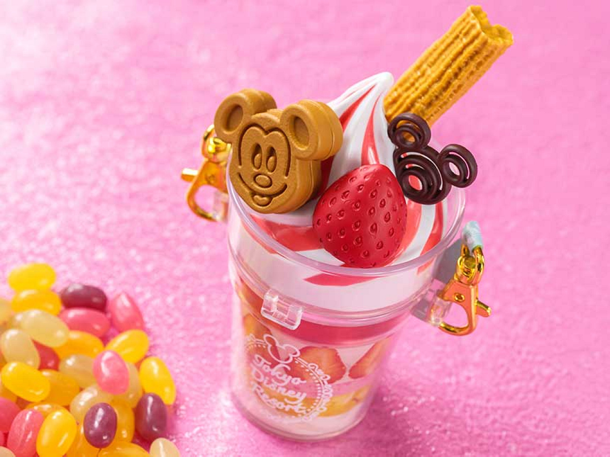 グミキャンディー、ミニスナックケース付き| キャステル | CASTEL