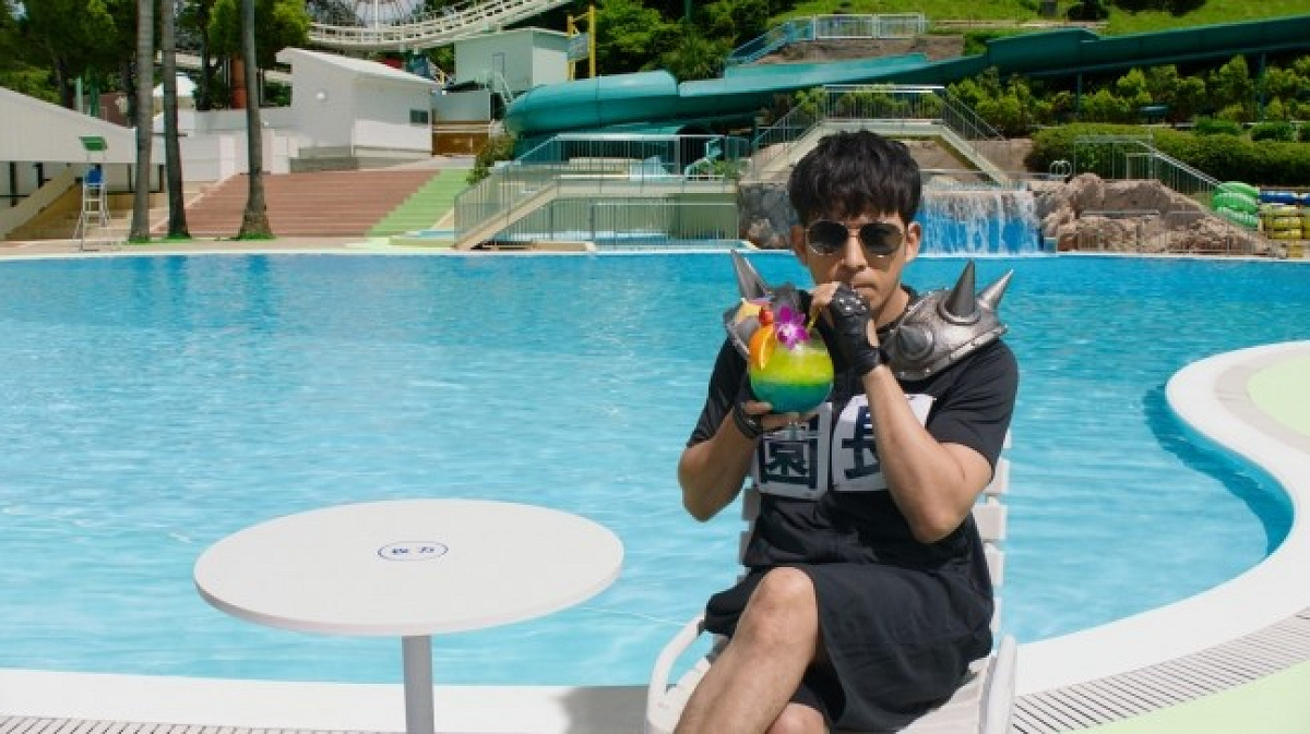 ひらかた愛に溢れる超ひらパー兄さん園長