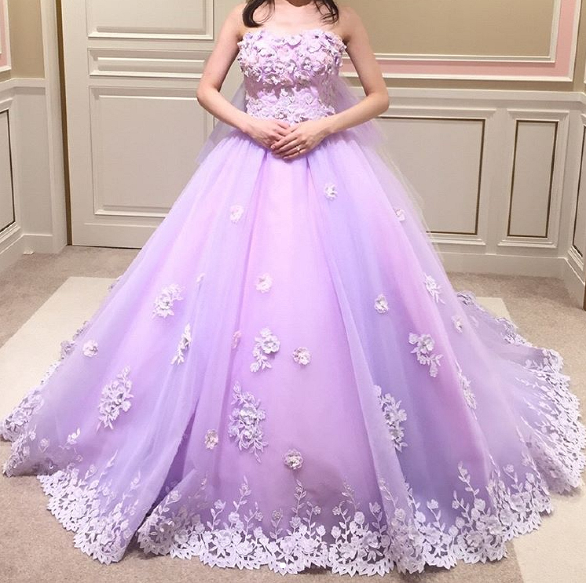 Disneyラプンツェルドレス 紫 140cm 紫×ピンク×花のラプンツェルドレス| キャステル | CASTEL ディズニー情報
