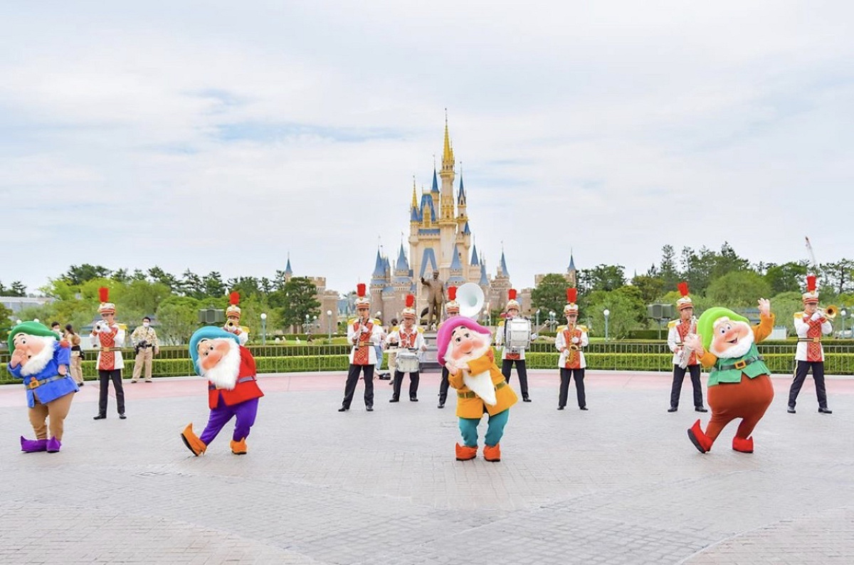 7人の小人| キャステル | CASTEL ディズニー情報