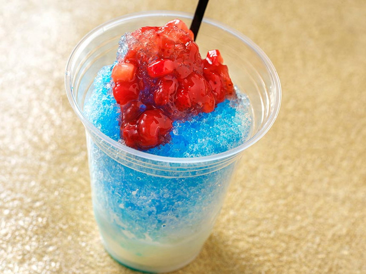 シェイブアイス（ラッシー＆ストロベリー）