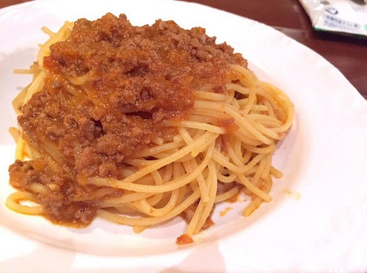 スパゲッティ・ボロネーゼ（700円）