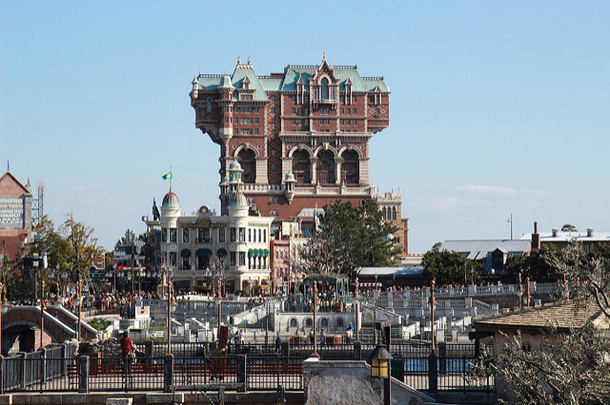 いまや東京ディズニーリゾート1の怖いアトラクション