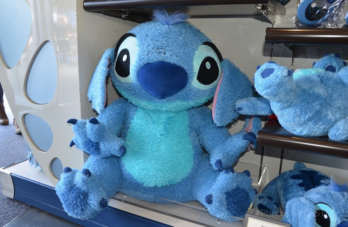 ディズニー スティッチ 特大ぬいぐるみ スティッチ特大ぬいぐるみ| キャステル | CASTEL ディズニー情報