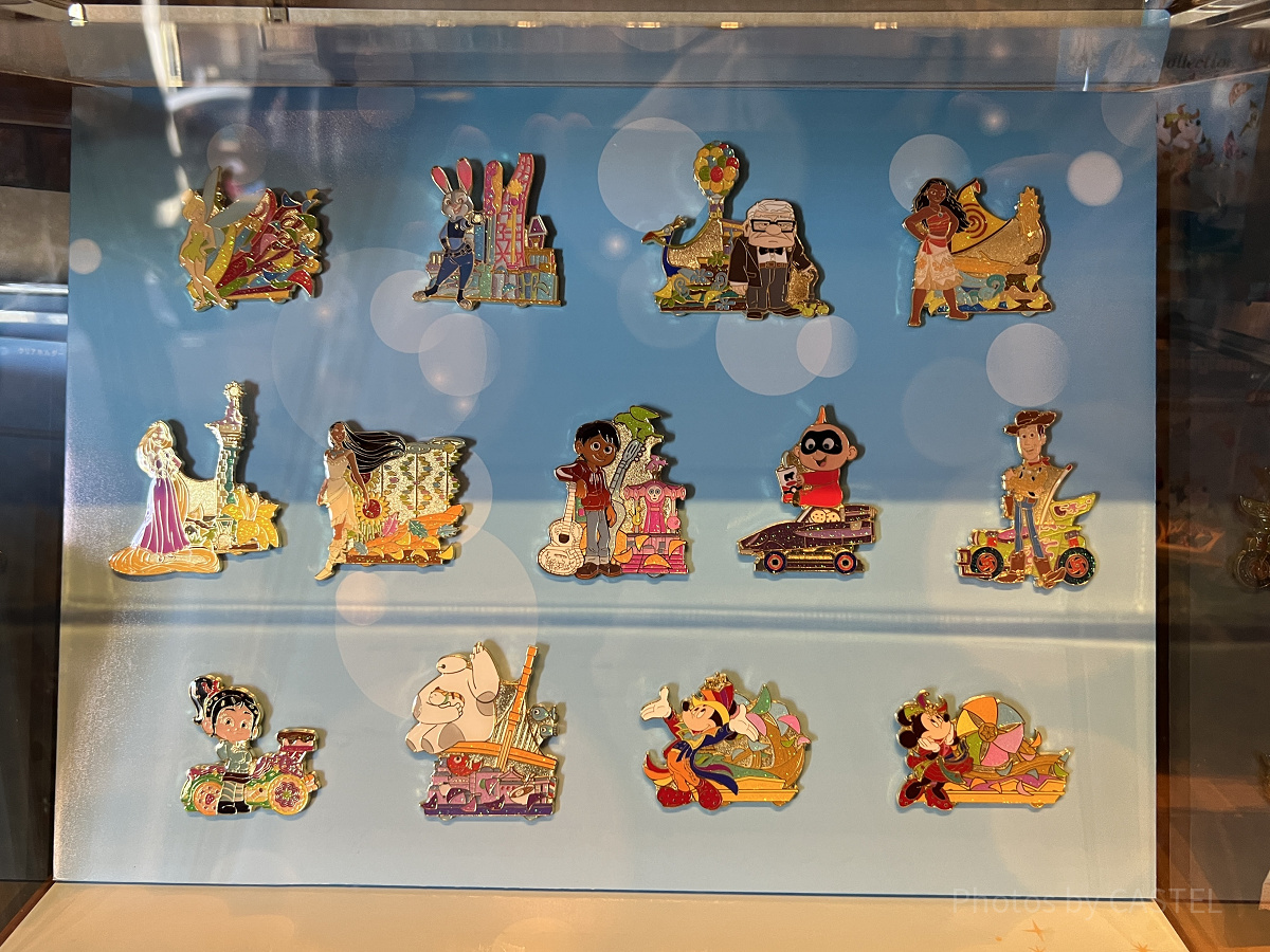 【新品未使用】ディズニー メルカリ ピンバッジ（マスク付き） ハーモニーインカラー 小物入れ