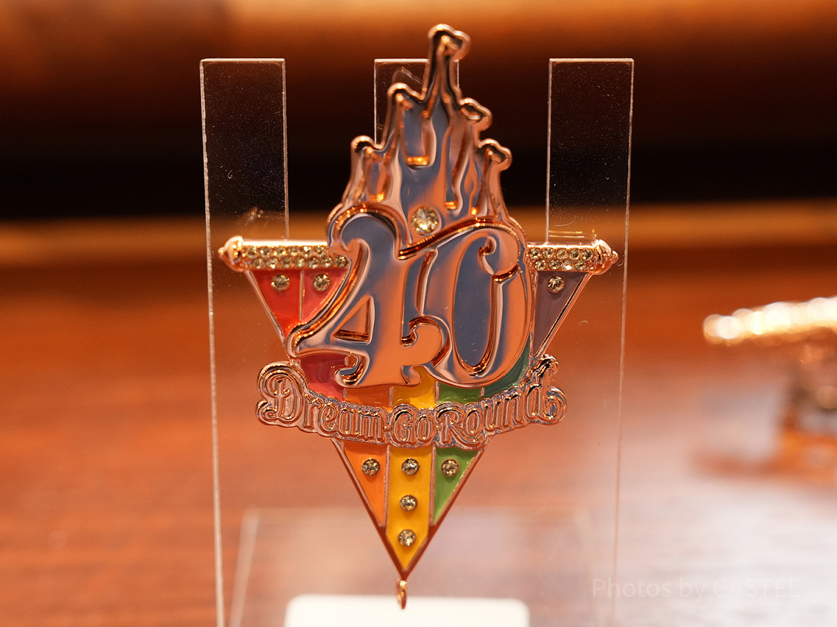 東京ディズニーリゾート40周年ブローチ