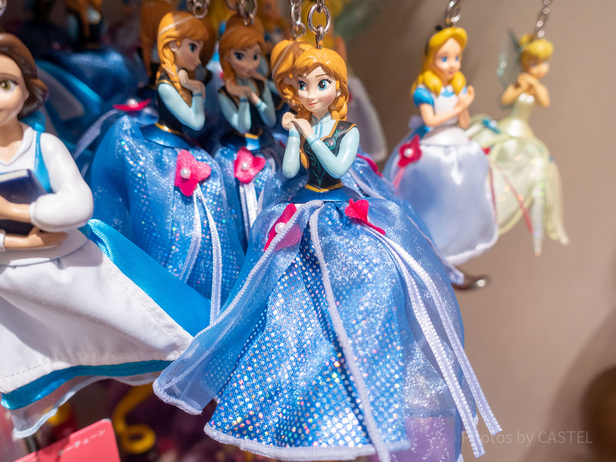 アナフィギュアキーホルダー| キャステル | CASTEL ディズニー情報