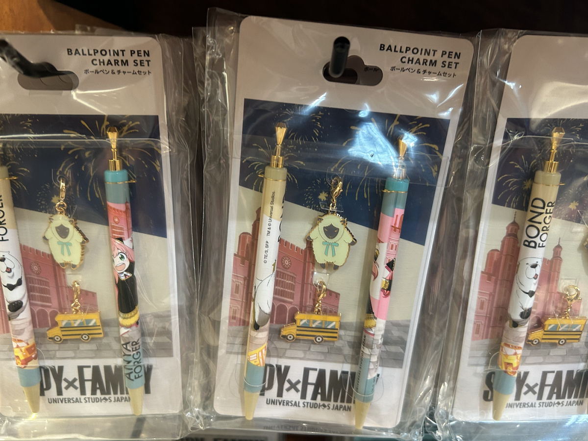チャーム付きボールペンセット（2本）（USJ×スパイファミリーグッズ）