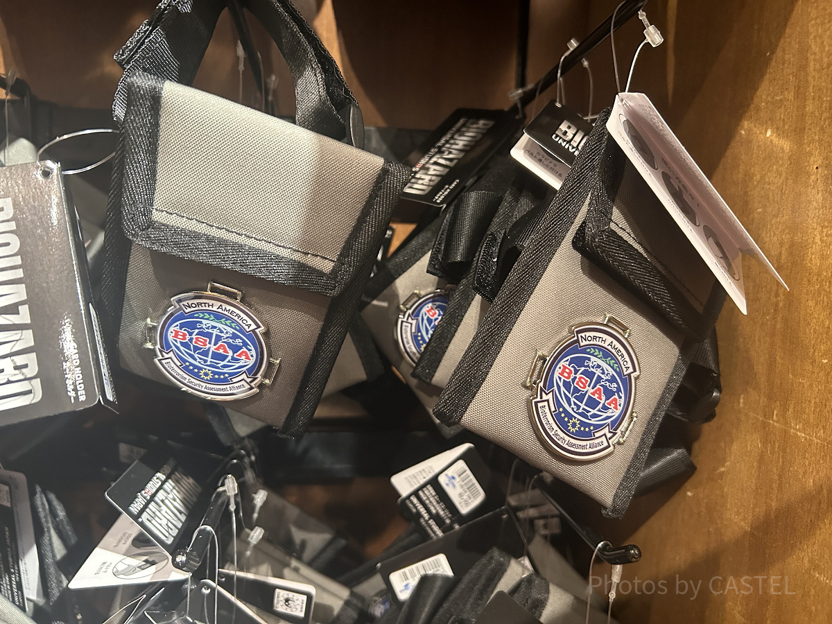 バイオハザードアームバンド付きパスケース