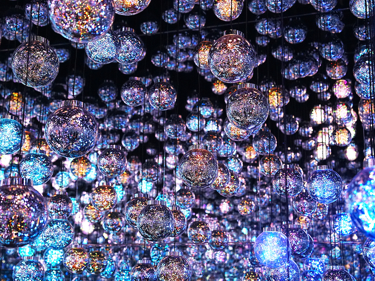 バブルユニバース（チームラボボーダレス麻布台）