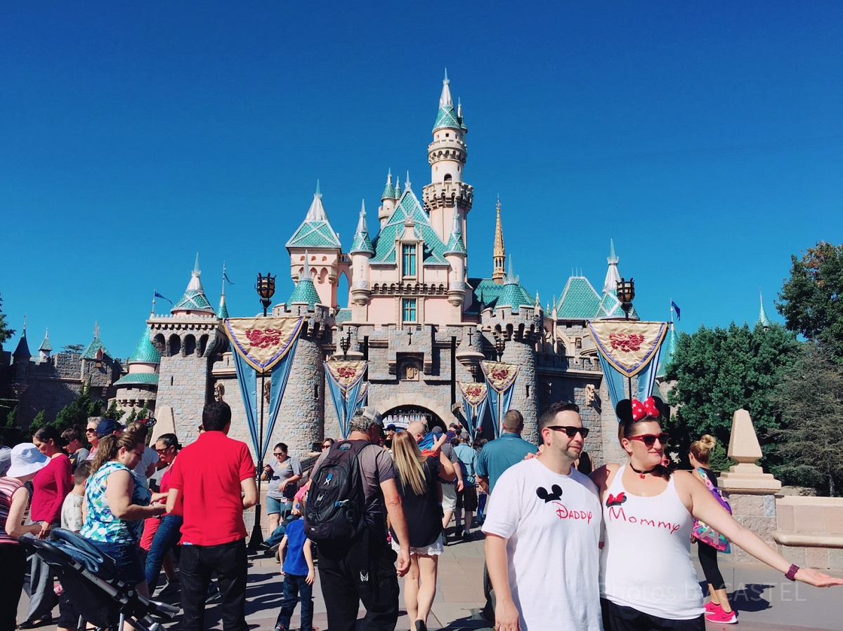 ディズニーランド（アナハイム）のお城| キャステル | CASTEL