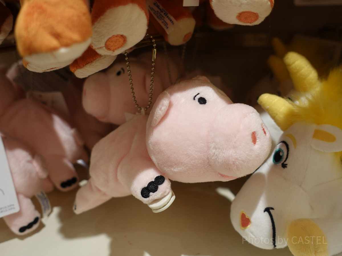 ディズニー肩のせぬいぐるみ（ハム）| キャステル | CASTEL