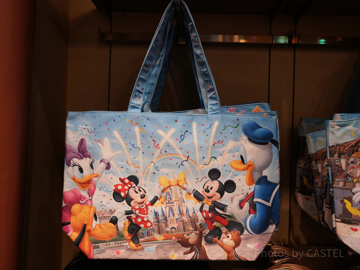 ディズニーランド柄のトートバッグ裏