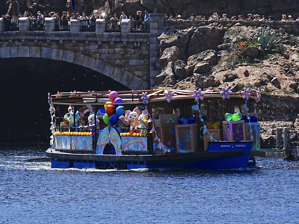 ダッフィー＆フレンズのカラフルハピネスジャーニー