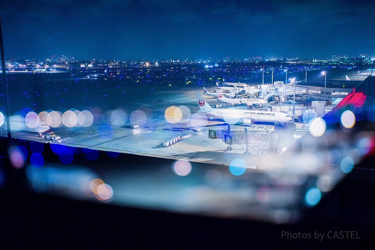 夜の羽田空港