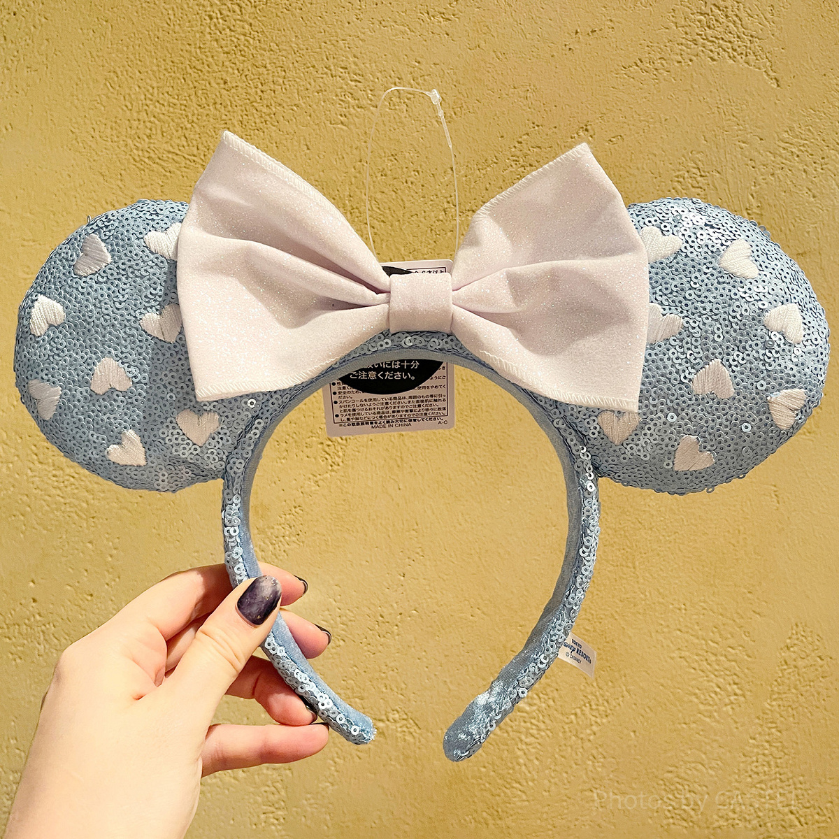 ハート柄スパンコールカチューシャ（ホワイト×ブルー）| キャステル