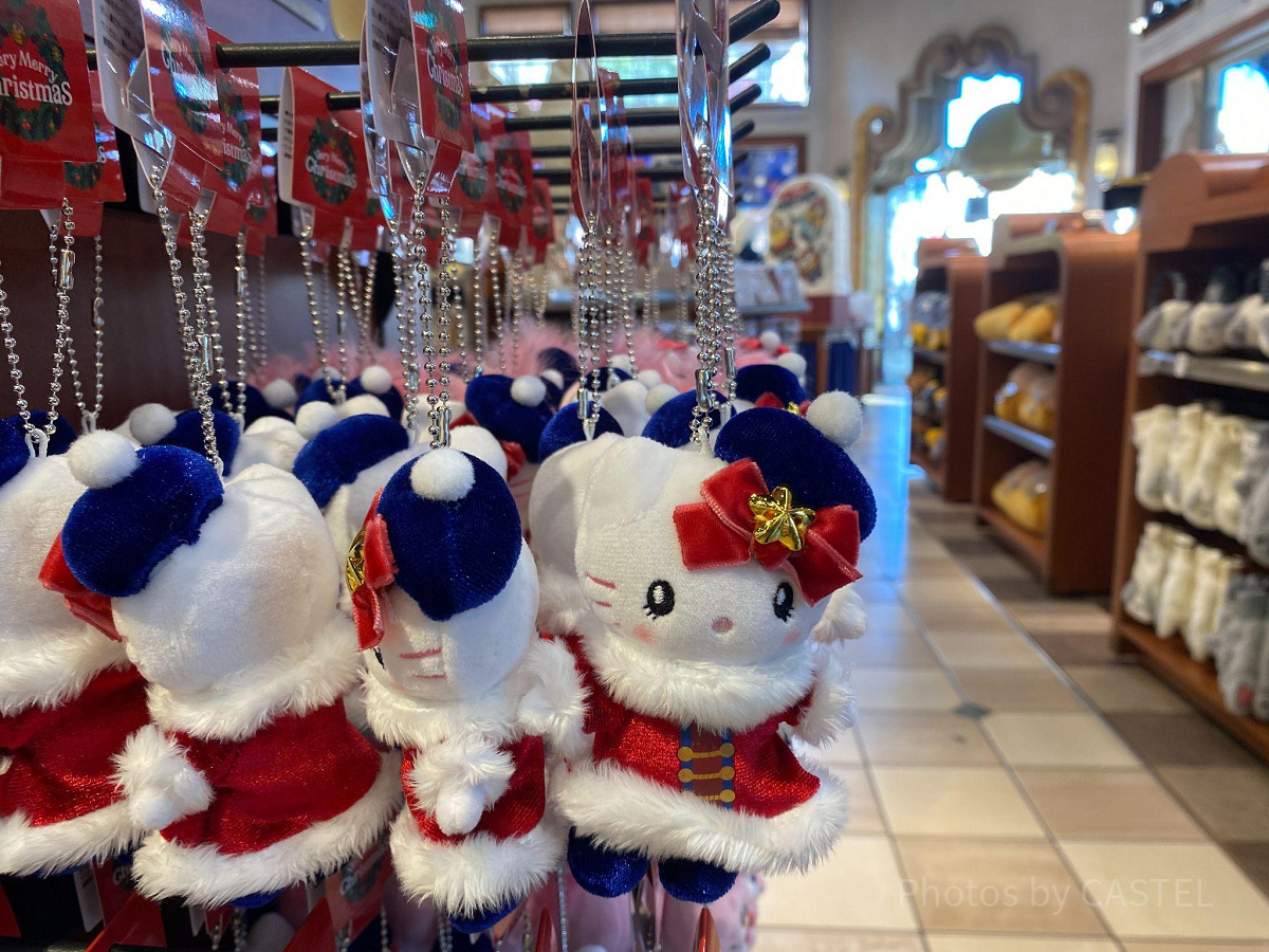 ハローキティのクリスマス限定ぬいぐるみキーチェーン／USJクリスマス