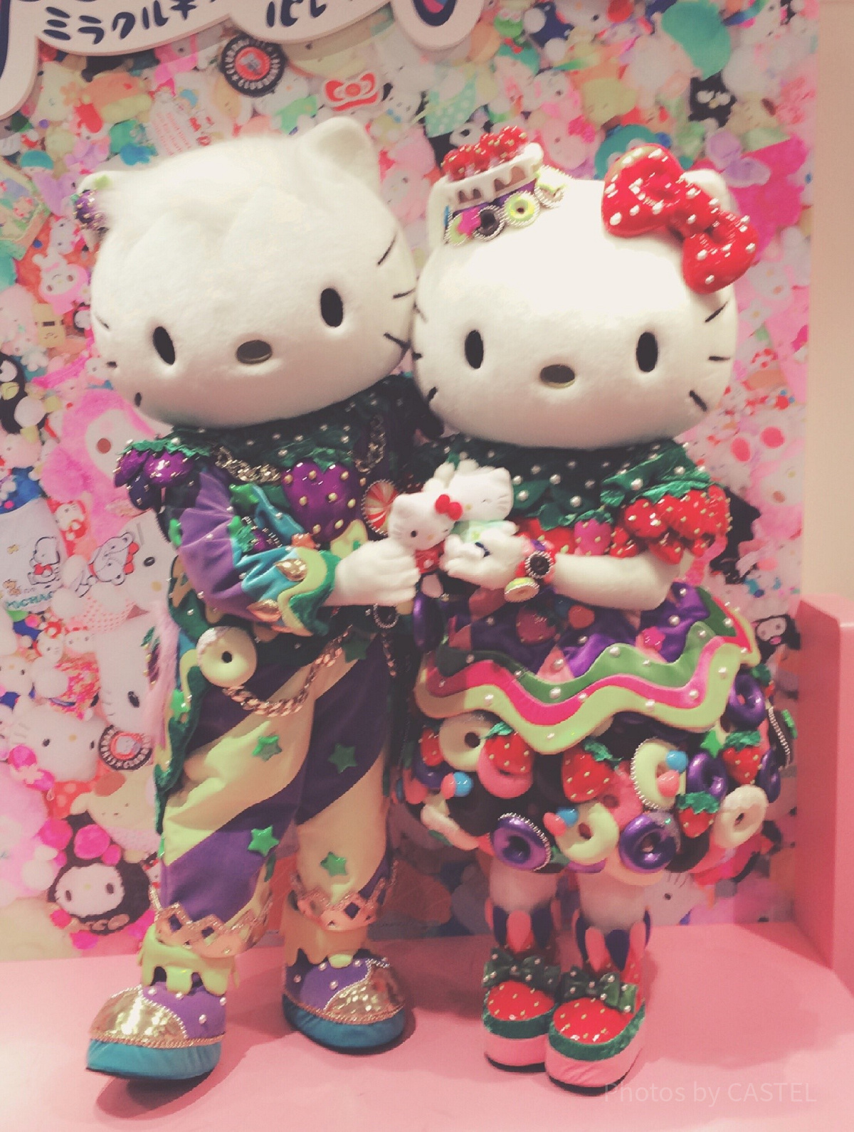 ハローキティ＆ダニエル| キャステル | CASTEL ディズニー情報