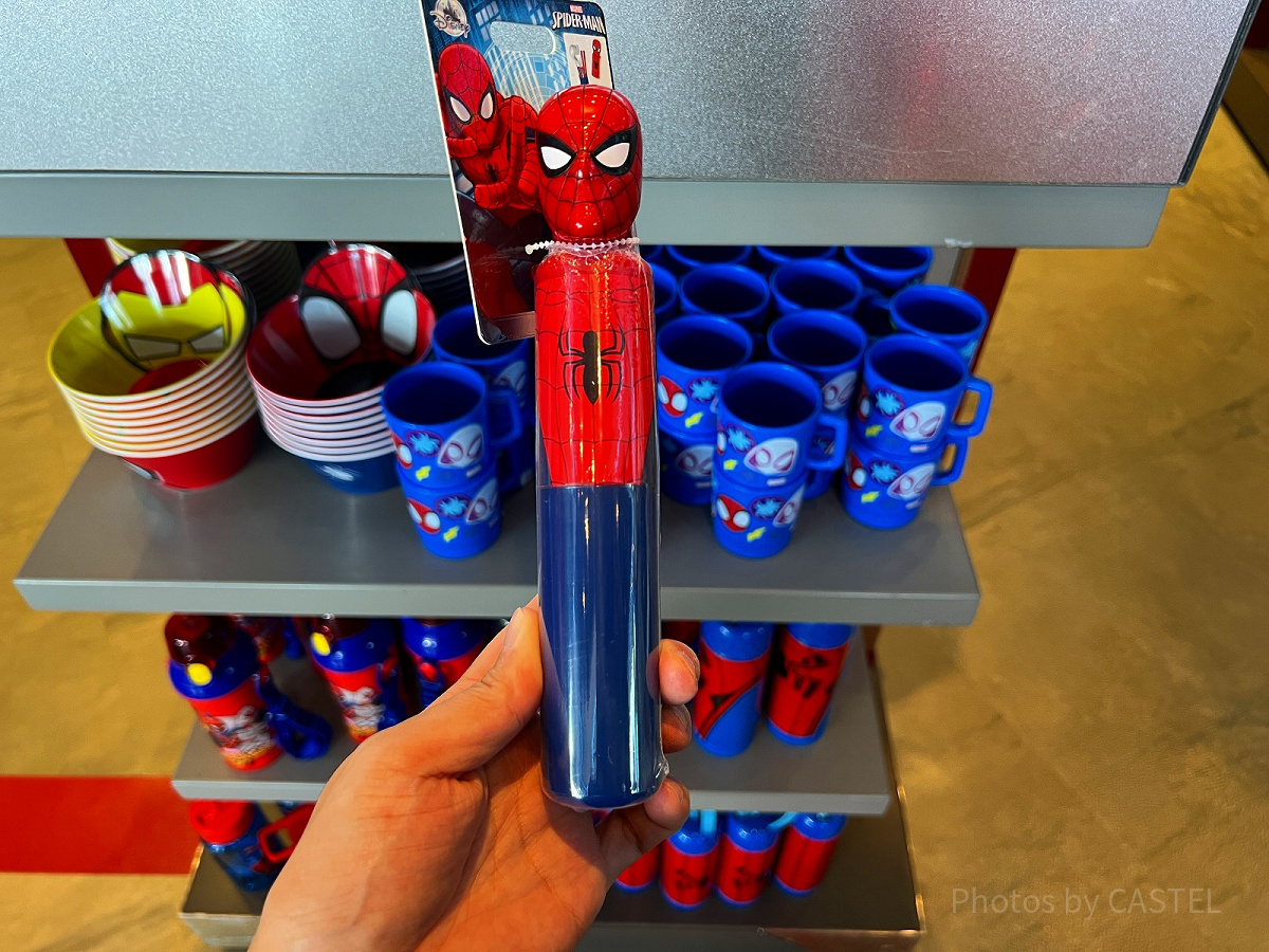 香港ディズニーマーベルグッズ：スパイダーマンのカトラリー入り