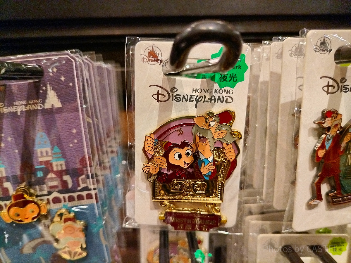 香港ディズニーミスティックマナーグッズ：看板付ヘンリー卿と