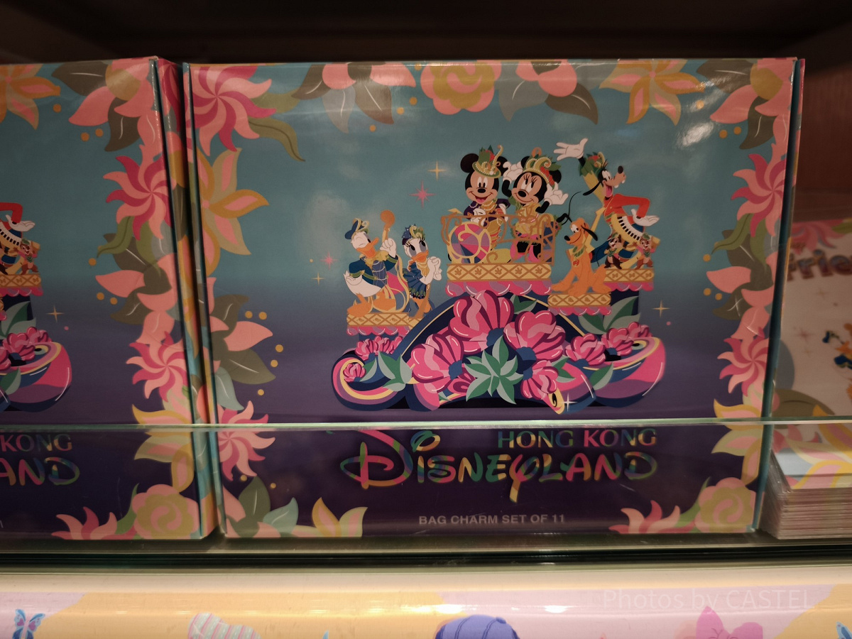 香港ディズニー20周年「フレンドタスティック」グッズ：バッグチャーム11個入りセット