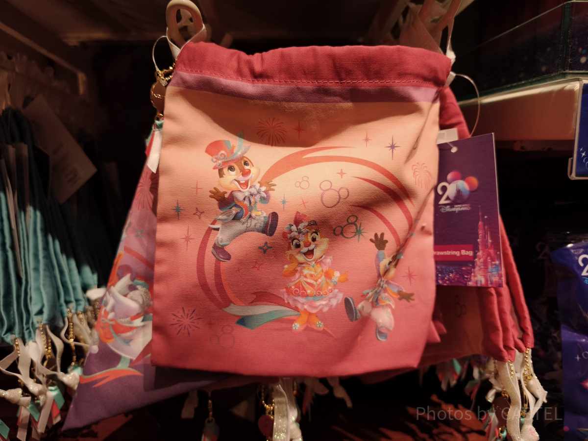 香港ディズニー20周年「ミッキー＆フレンズ・グランドセレブレーショングッズ」：きんちゃく袋
