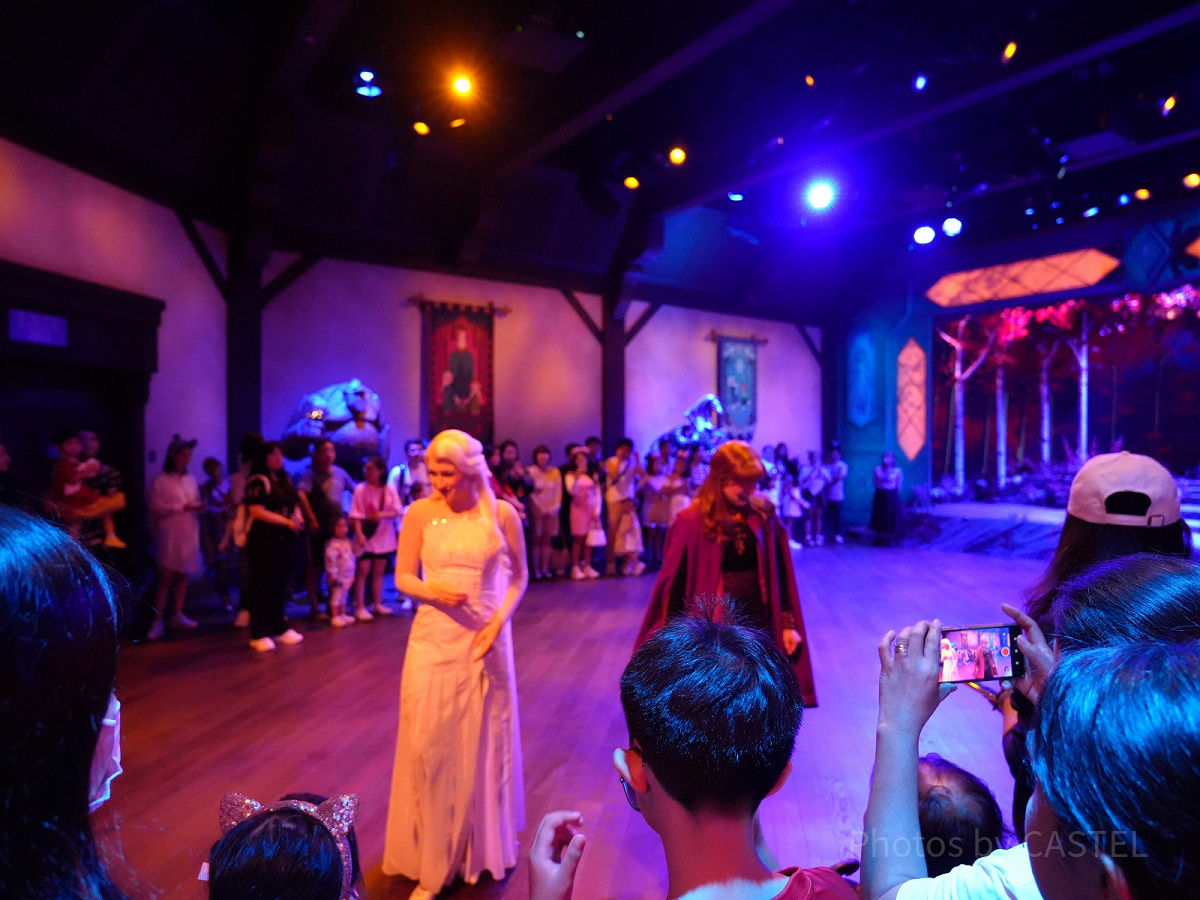 香港ディズニーのスタンバイパス対象施設：アナ雪ショー「プレイハウス