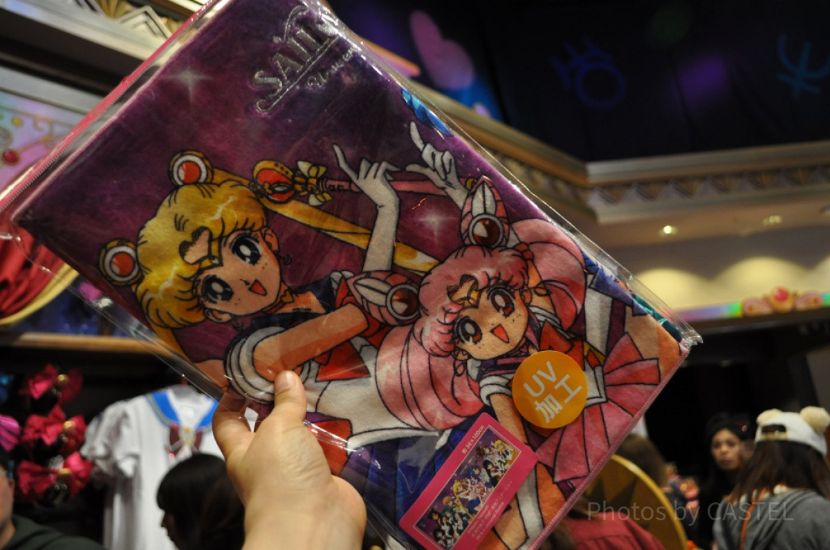 【USJ】セーラームーン ロングフェイスタオル UV加工 新品】ユニバーサルスタジオジャパン セーラームーン 嬉しい
