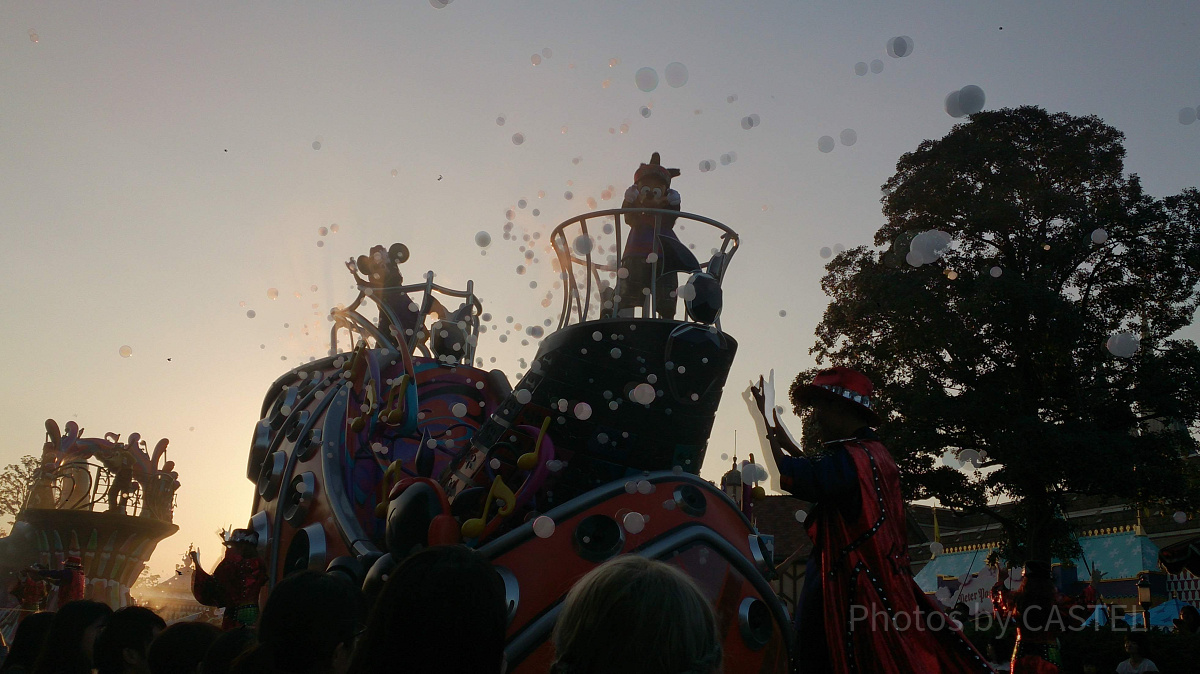 逆光になっていないかも要確認！
