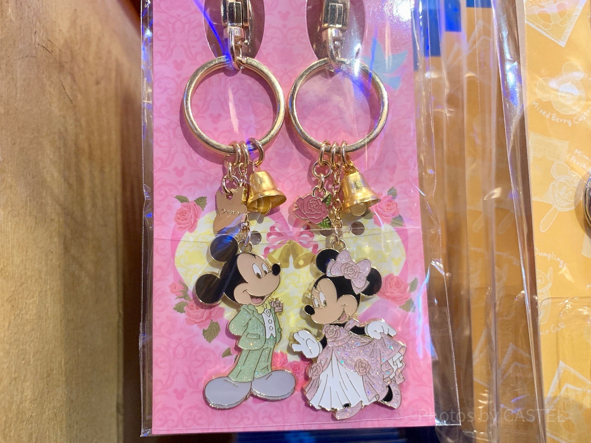 ミッキー＆ミニーのペアキーチェーン（ウェディング）| キャステル