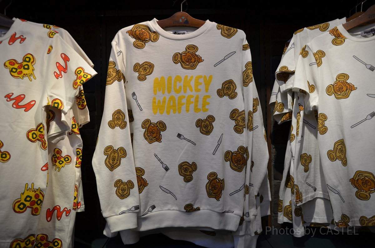 ミッキーワッフルトレーナー| キャステル | CASTEL ディズニー情報