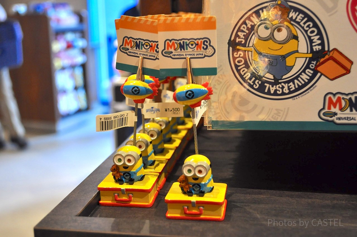 MINIONS TRAVELメモスタンド