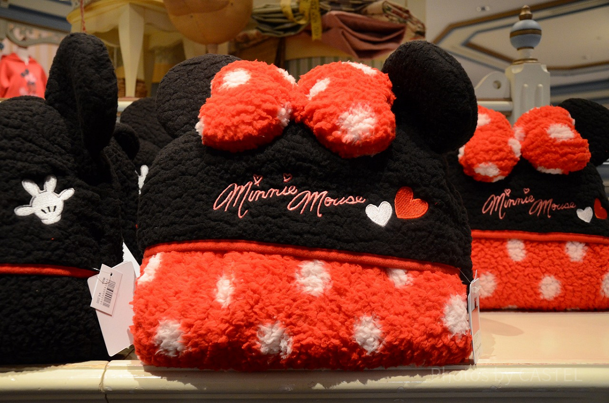 ●ミニー☆です●　新品　訳あり　カシウェア　ブランケット　② ミニーのブランケット| キャステル | CASTEL ディズニー情報