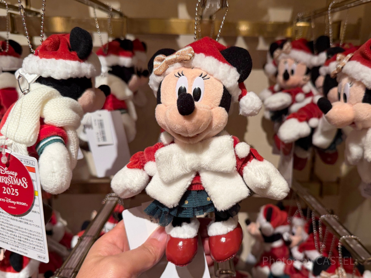 ミニーぬいぐるみバッジ(クリスマスグッズ2025)