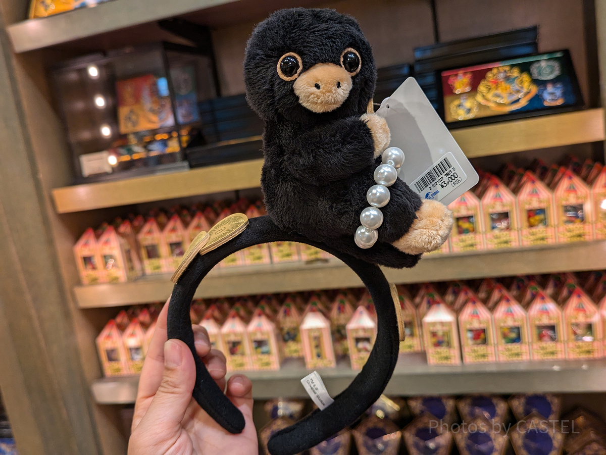 一点のみ！ディズニーワールド 限定 カチューシャ ブラック×ゴールド キャッスル 海外 ディズニー ミニー カチューシャ ブラック ゴールド 香港