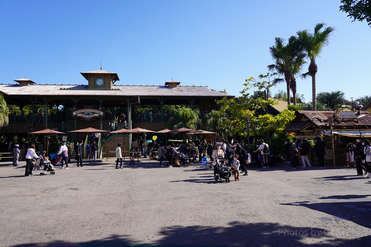 11月ディズニーランド混雑レポ：アドベンチャーランドの混雑状況(9:30頃)