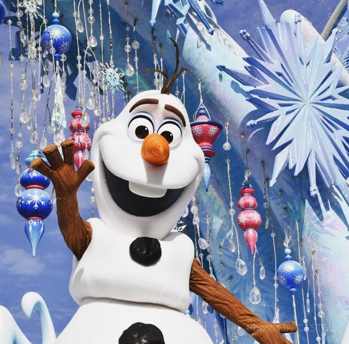 ディズニートラディションズ オラフ ディズニーフィギュア専門店