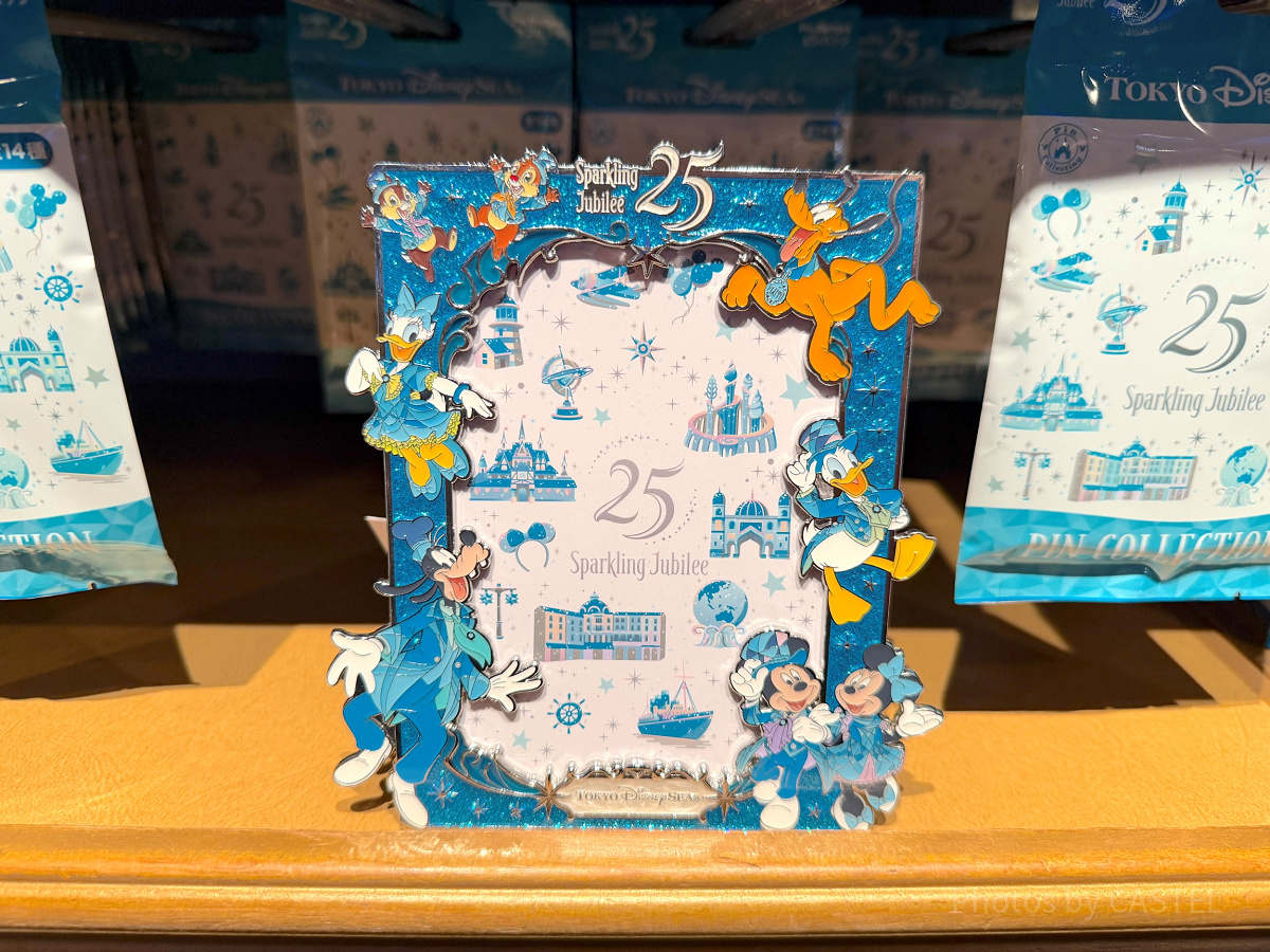 フォトスタンド(ディズニーシー25周年グッズ)| キャステル | CASTEL