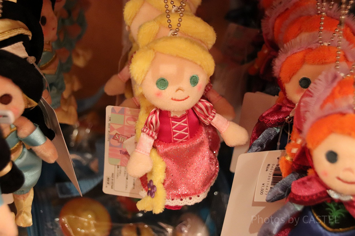 ラプンツェルぬいぐるみバッジ| キャステル | CASTEL ディズニー情報