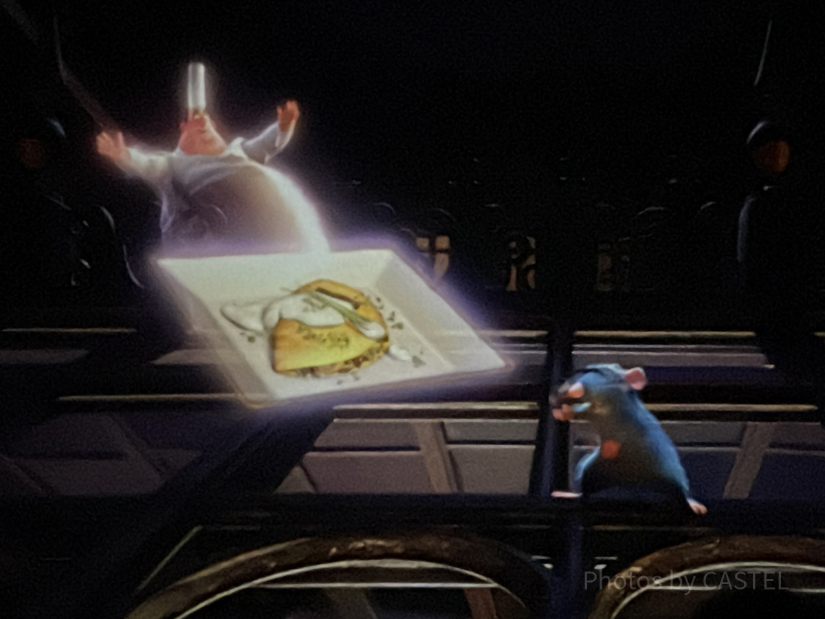 天才シェフ・グストーとレミーが会話するシーン